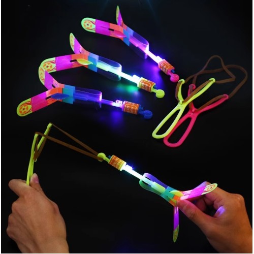 Ιπτάμενο παιχνίδι-ελικόπτερο με φωτισμό LED & σφεντόνα - 681020